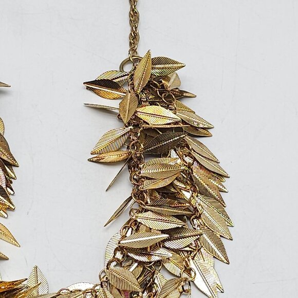 Vintage Gold Tone Leaf Statement Necklace Cascading Layered Design - Picture 6 of 7